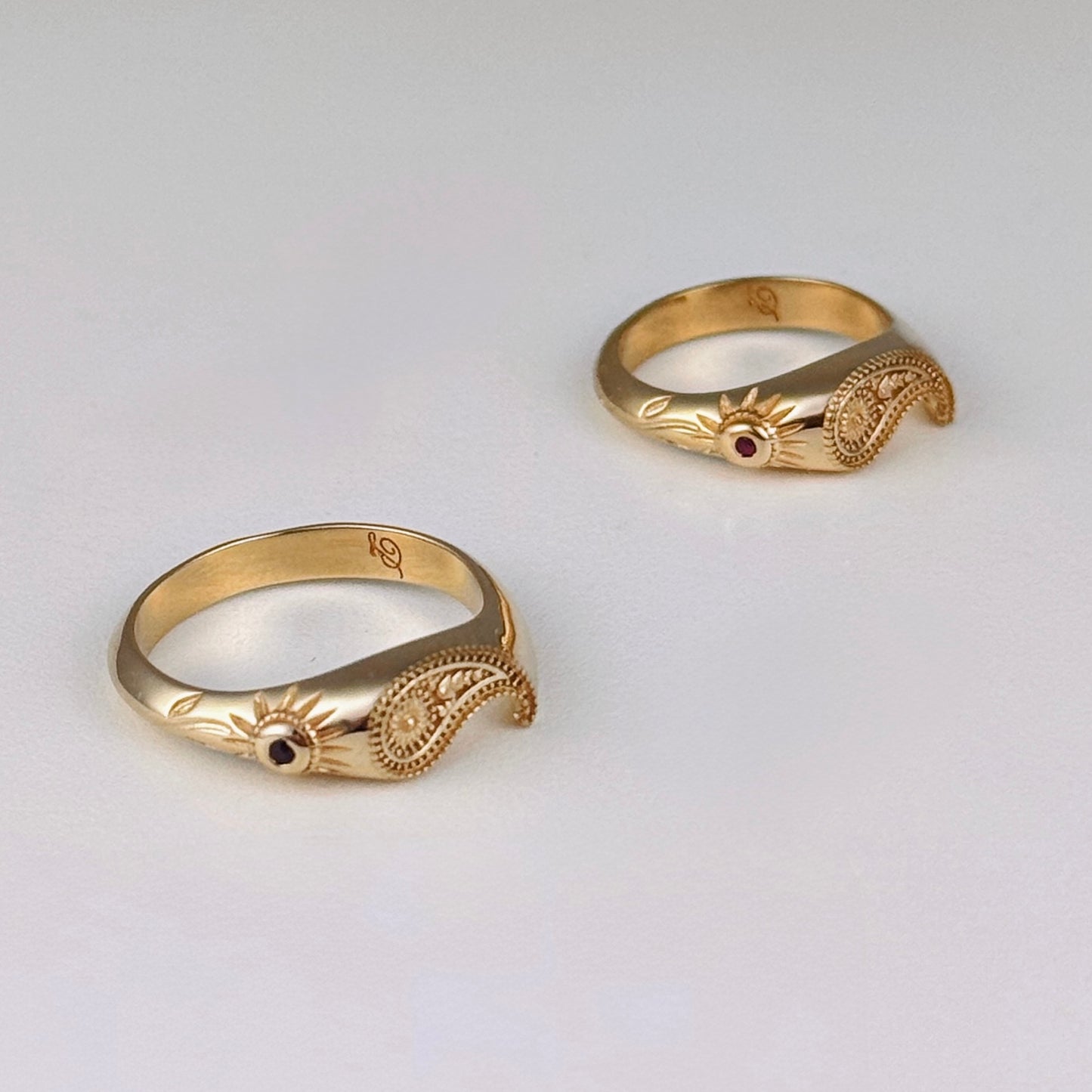 18K Gold Paisley Ring 021- Paisley