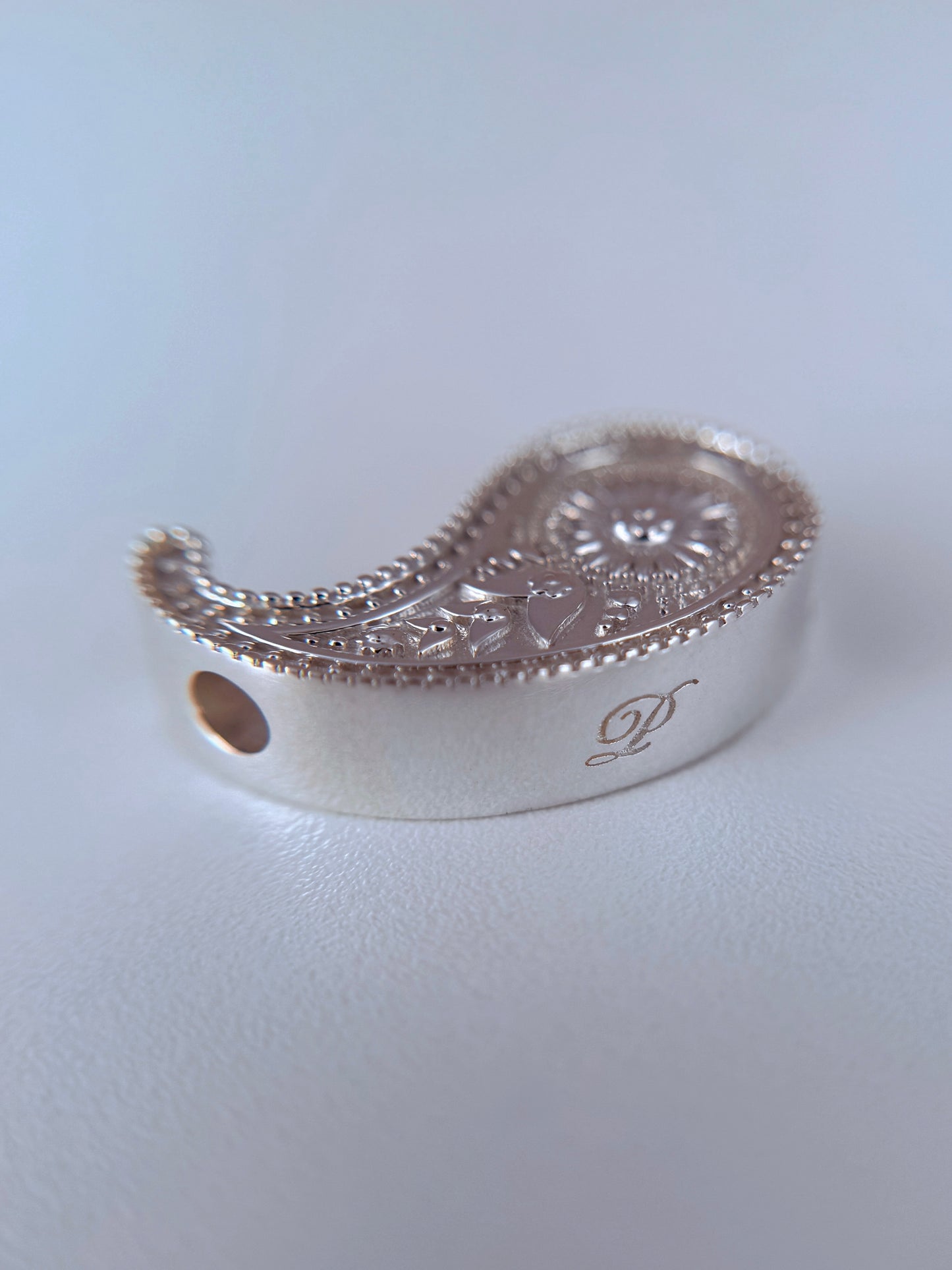Paisley Pendant 002 - Ajrak