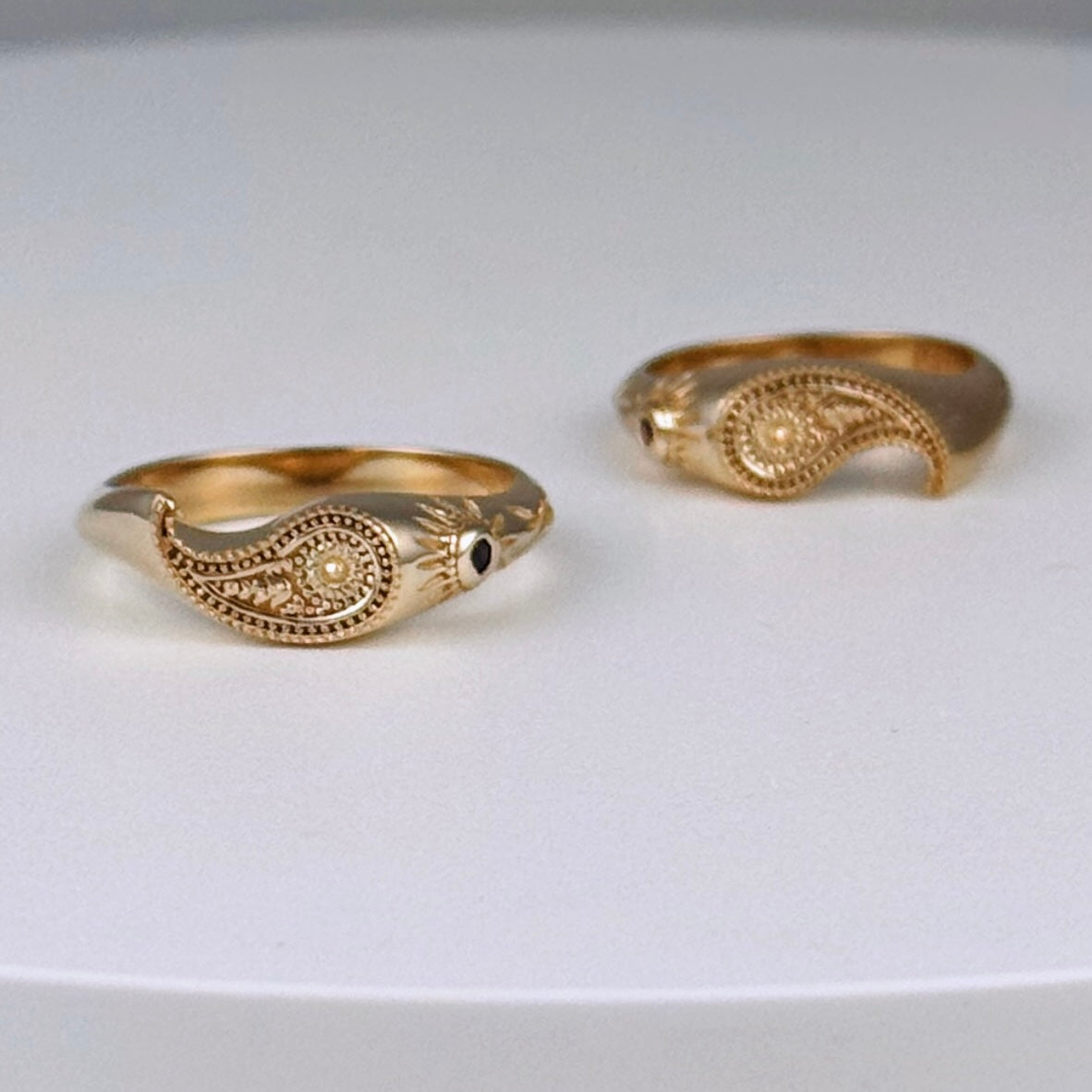 18K Gold Paisley Ring 021- Paisley