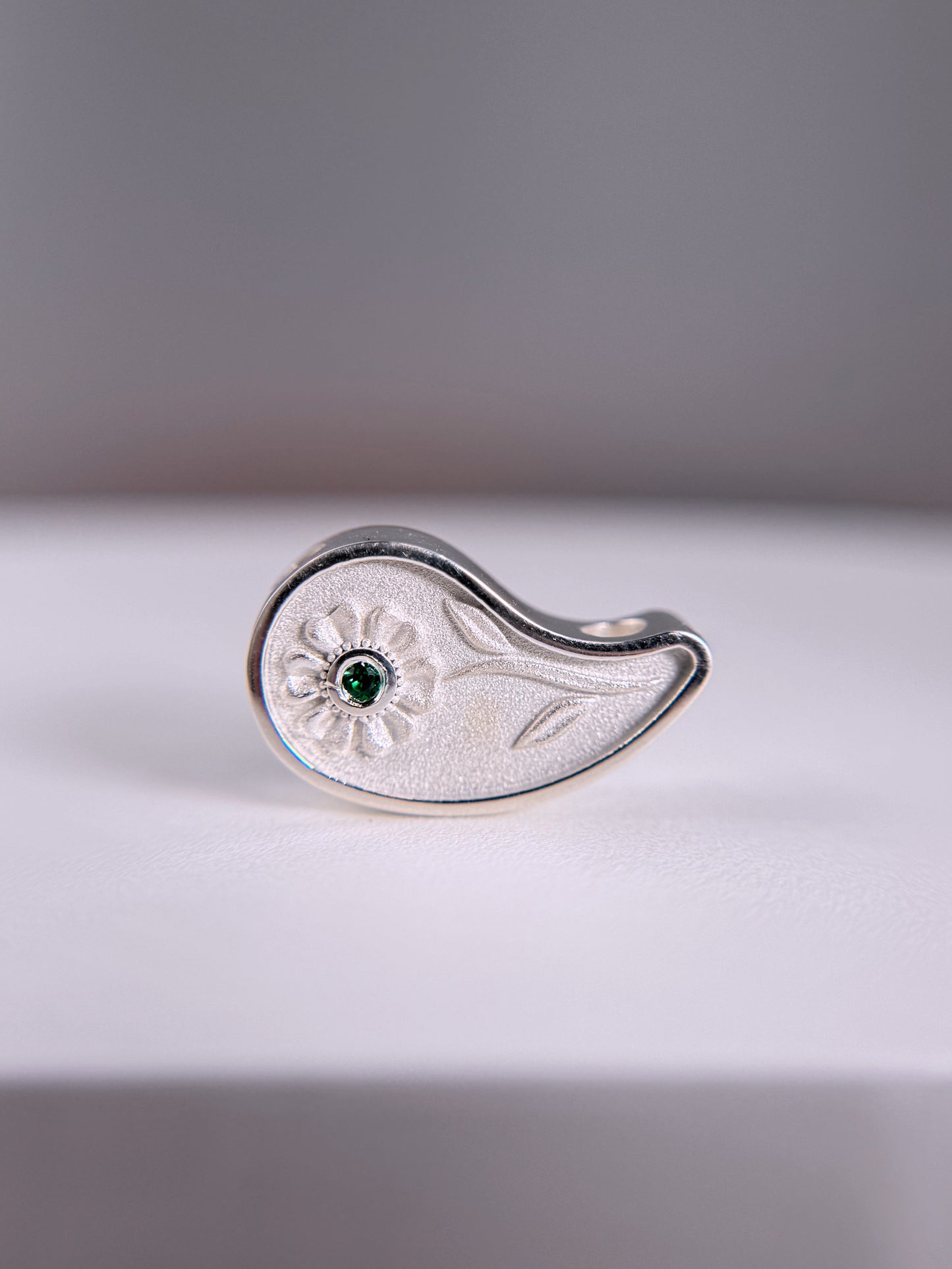 Paisley Pendant 002 - Ajrak