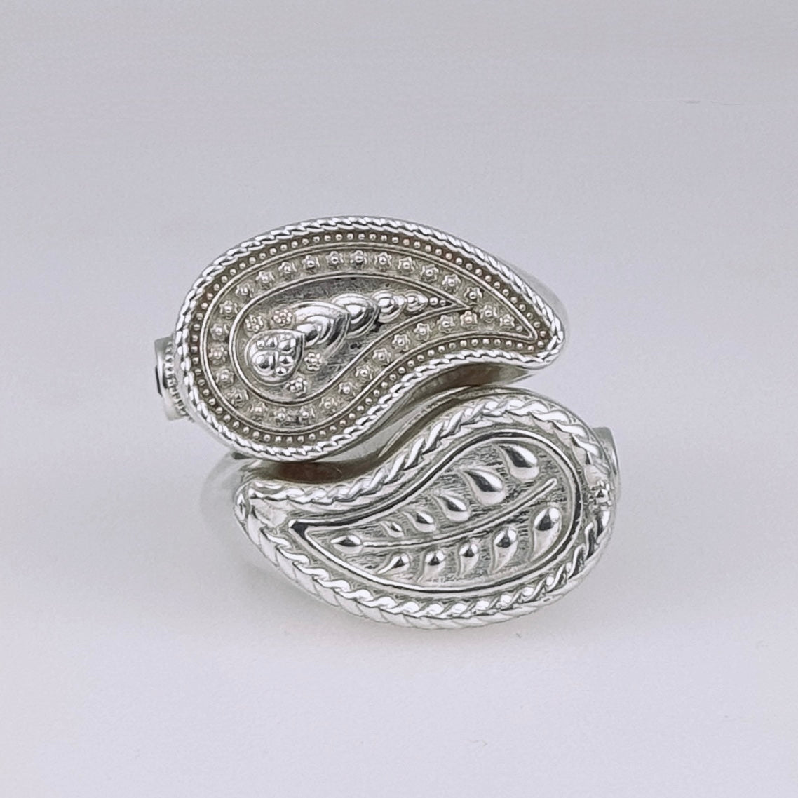 Paisley Ring 002 - Ajrak