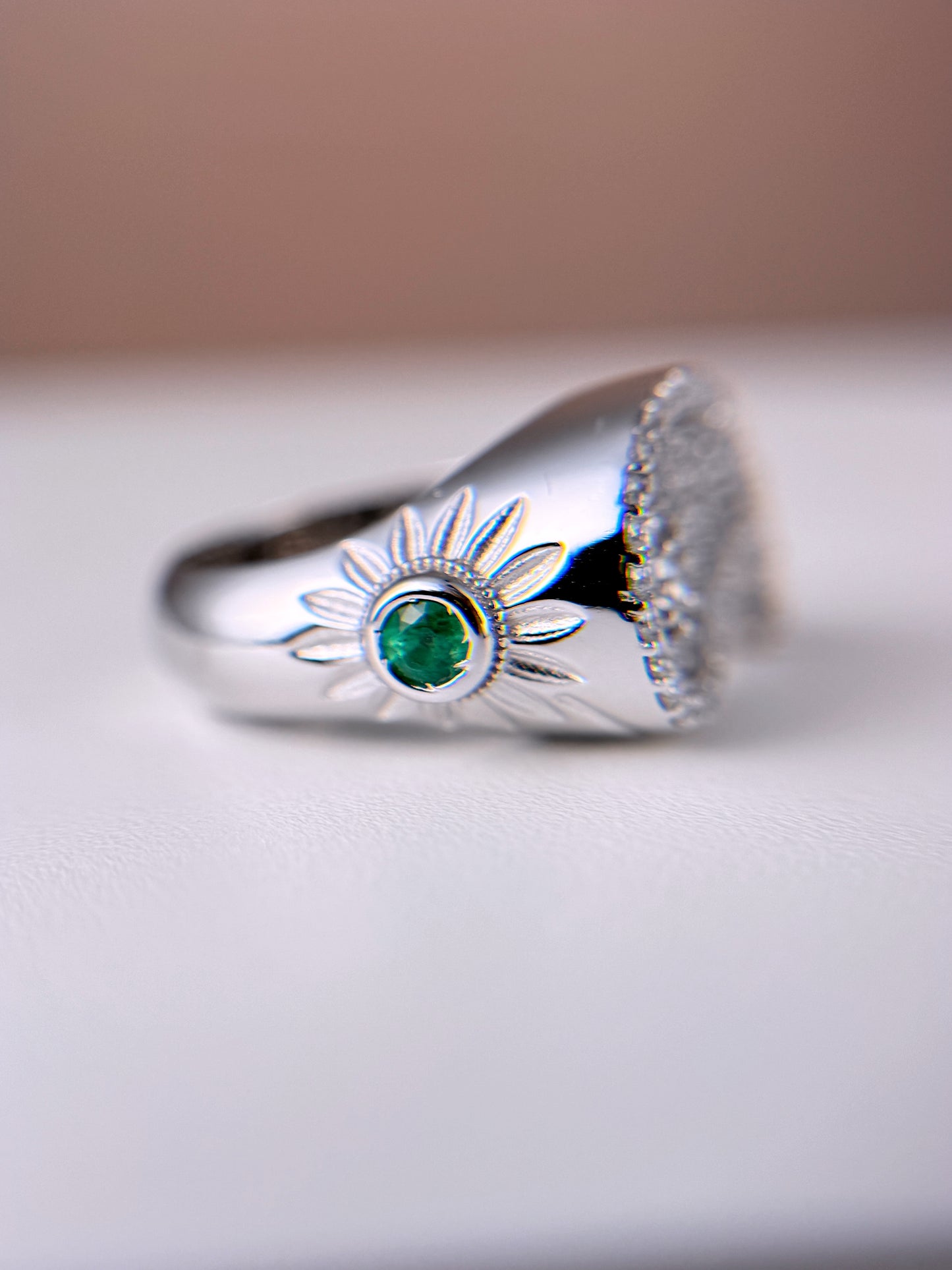 18K Gold Diamond Paisley Ring 101- Paisley