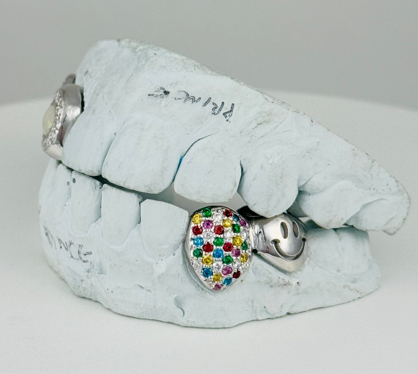 Rainbow Fang + Solid Molar