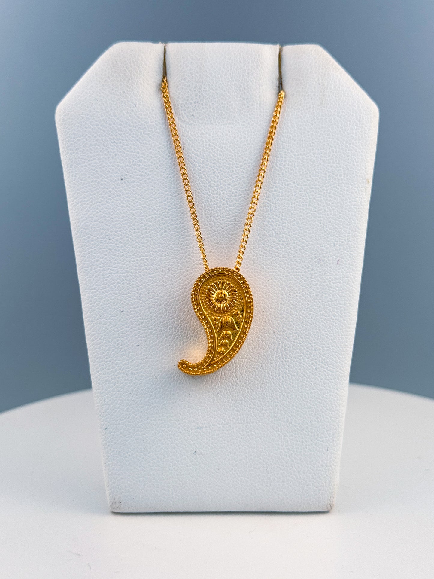 Paisley Pendant 001-1 - Paisley - Gold Plated